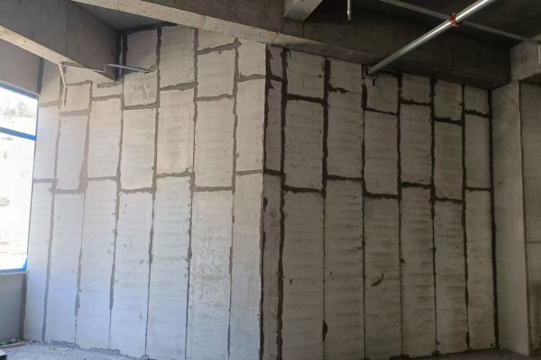 綠標隔墻板施工現場